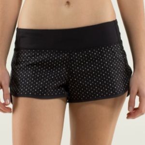 Lululemon Run: Speed Short *2-way Stretch
